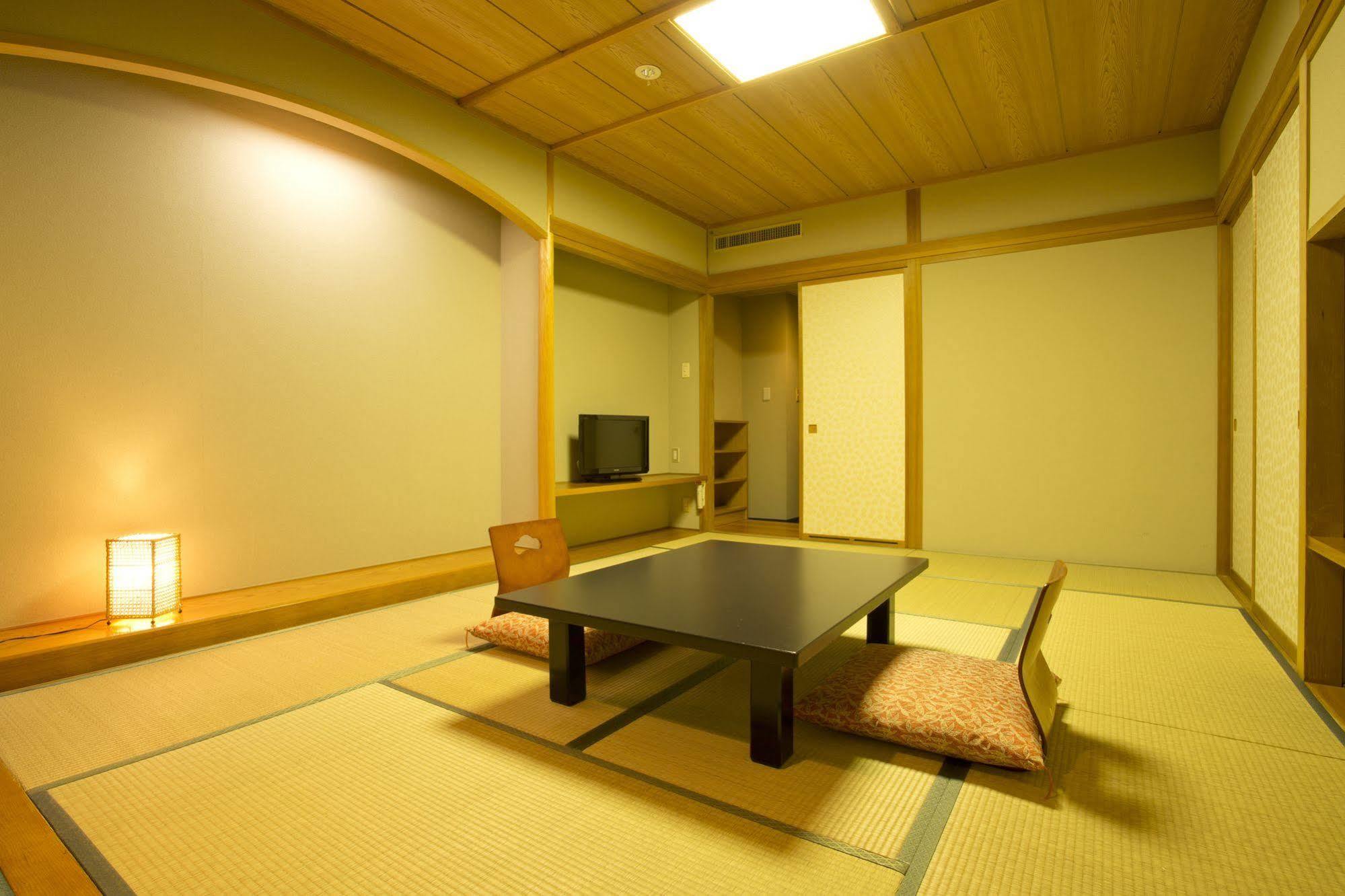 Hotel Oak Forest Hakuba Exterior photo